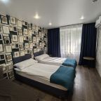 Двухместный (Комфорт (с двумя односпальными кроватями)), Гостиница Рослеспром