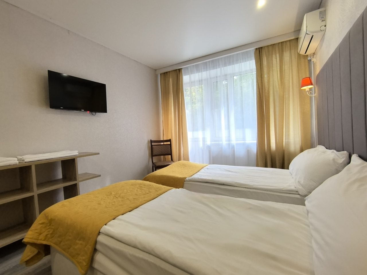 Двухместный (Стандарт с двумя раздельными кроватями), Гостиница Рослеспром