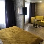 Люкс, Гостиница Рослеспром