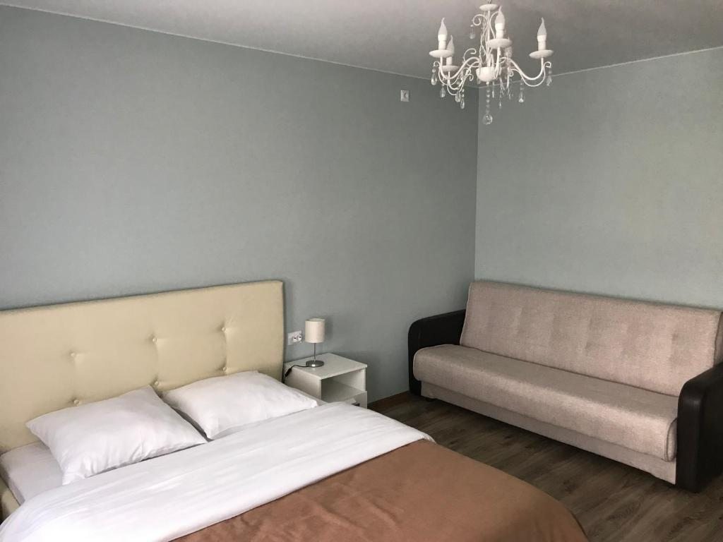 Двухместный (номер с 1 кроватью и дополнительным диваном-кроватью) гостевого дома Царедворье, Суздаль
