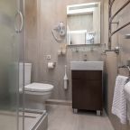 Двухместный (Двухместный без балкона с двуспальной кроватью), Moon Hotel