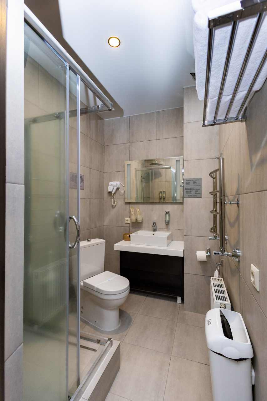 Сьюит (Полулюкс с балконом), Moon Hotel