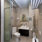 Сьюит (Полулюкс с балконом), Moon Hotel