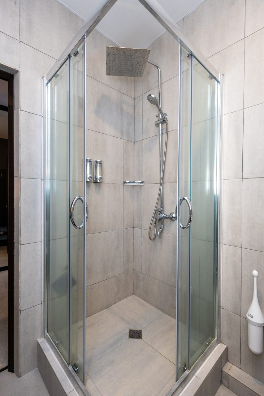 Сьюит (Полулюкс с балконом), Moon Hotel