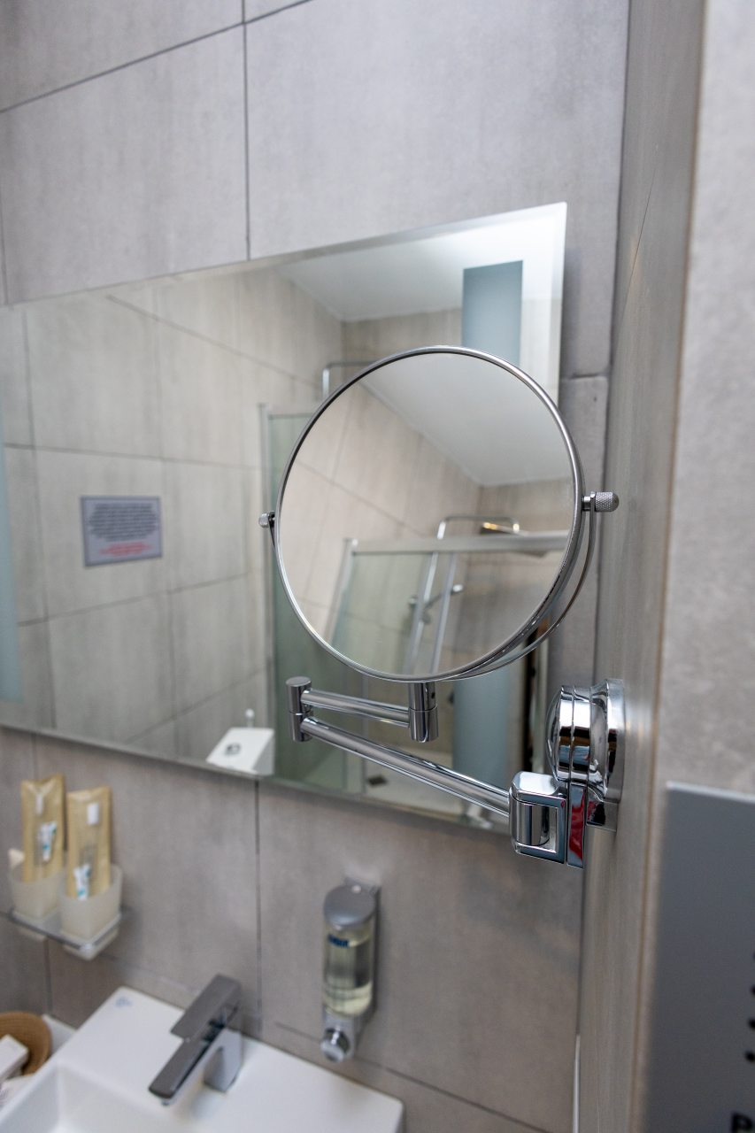 Сьюит (Полулюкс с балконом), Moon Hotel