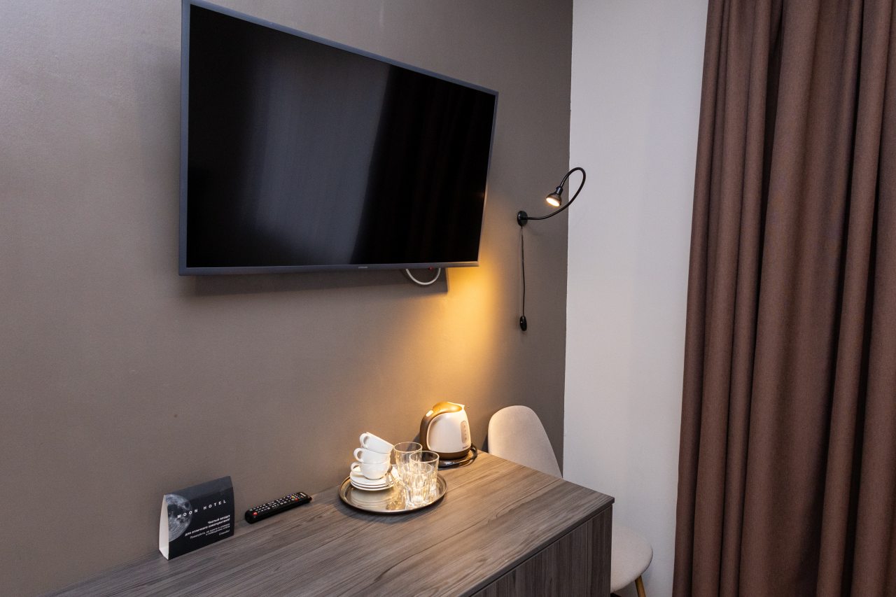 Трехместный (С видом на горы), Moon Hotel