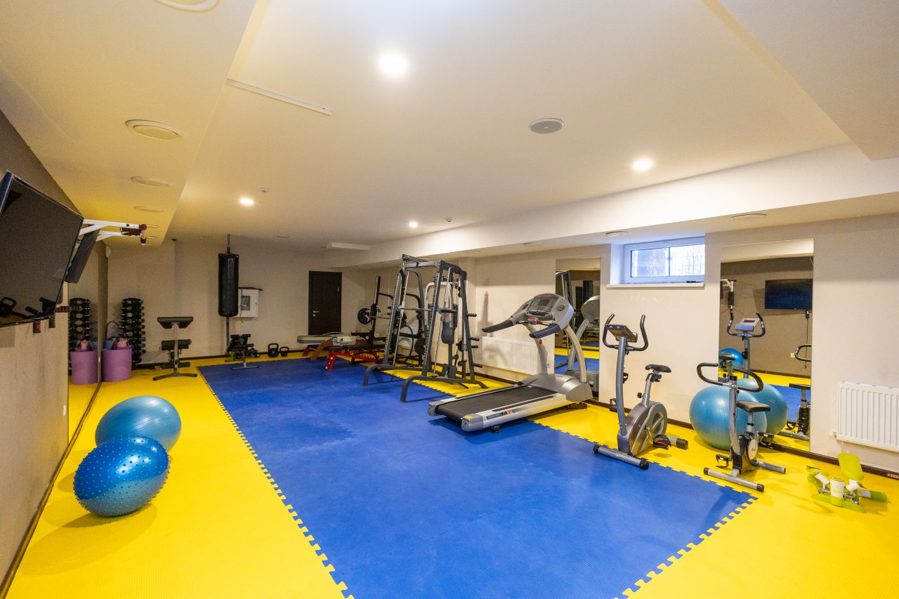 Фитнес-центр, Moon Hotel