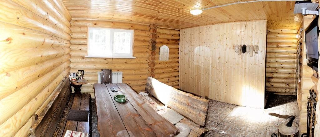 Двухместный (Двухместный номер с 2 отдельными кроватями и ванной) гостевого дома Домик в горах, Терскол