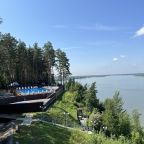 Открытый плавательный бассейн, Отель Млечный путь