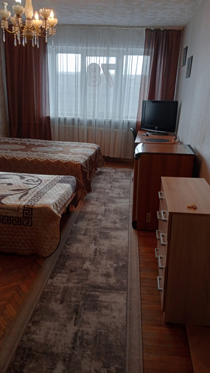 Трехместный (Стандарт), Меблированные комнаты Ваш дом