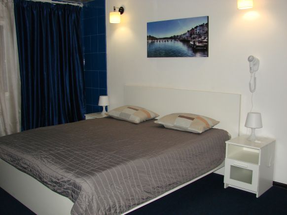 Фотография номера мини отеля Кипарис