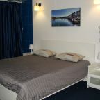 Семейный, Мини-отель Кипарис