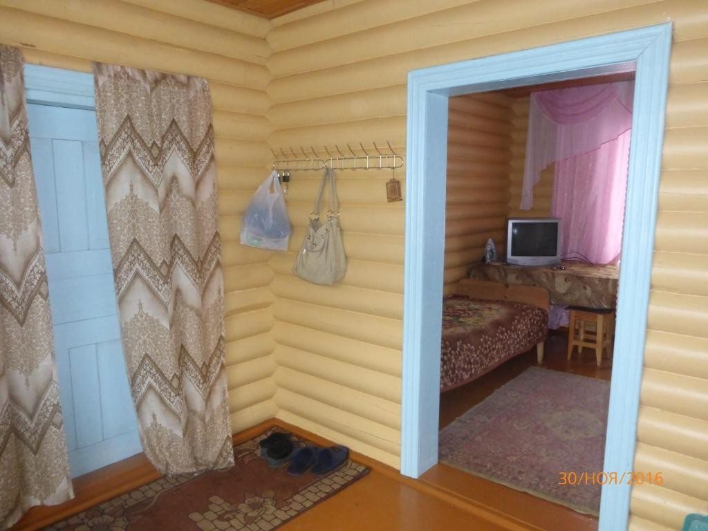 Семейный (Стандартный семейный номер) гостевого дома в Горячинске