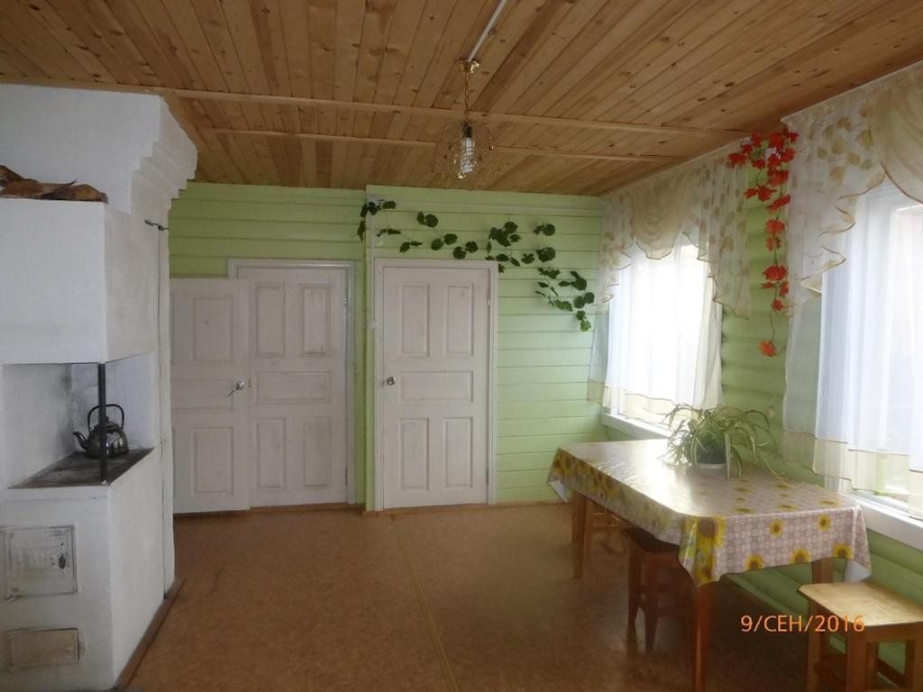 Трехместный (Трехместный номер) гостевого дома в Горячинске