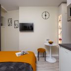 Люкс (Люкс 309), Отель Стромынка