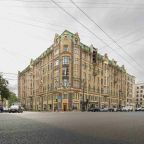 Из окон наших номеров открывается потрясающий вид на исторический центр Санкт-Петербурга.