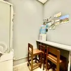 В гостинице есть полностью оборудованная кухня для приема