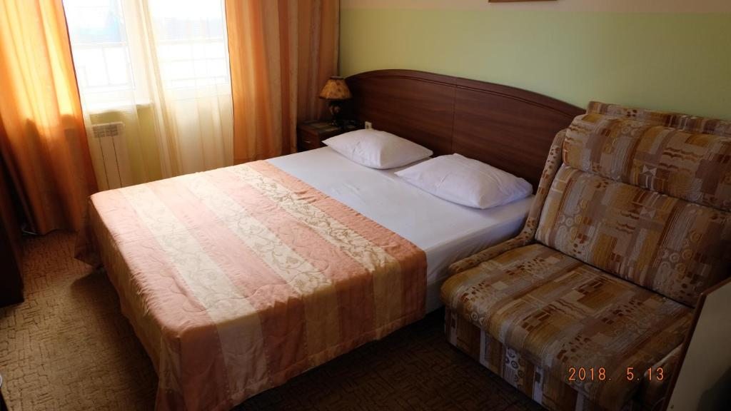 Двухместный (Двухместный номер с 1 кроватью или 2 отдельными кроватями) гостевого дома АдлерОК