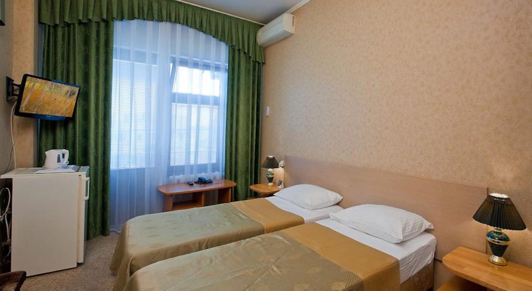 Двухместный (Twin  (койко-место в двухместном номере)) гостиницы Юг, Краснодар