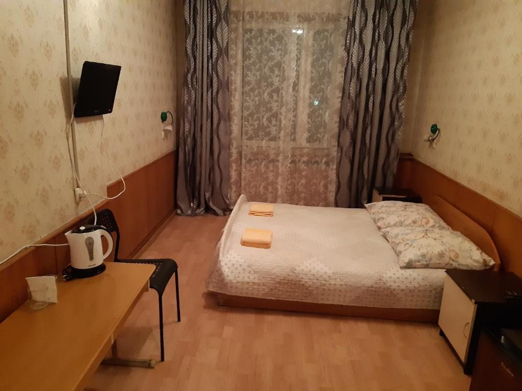 Двухместный (Стандартный двухместный номер с 1 кроватью и общей ванной комнатой) отеля Фили, Москва