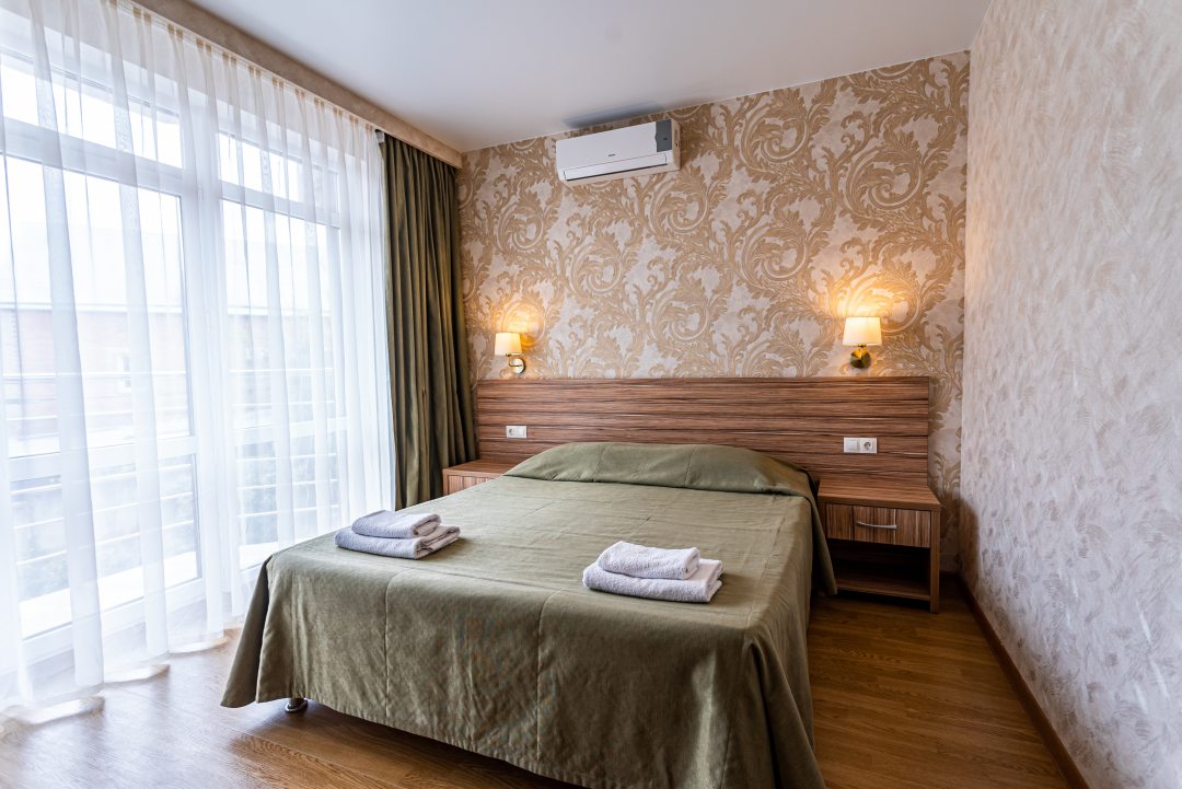 Двухместный (Номер с одной двухспальной кроватью) гостевого дома Анастасия, Дивноморское