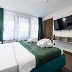 Апартаменты (Трехкомнатные), Парк-Отель Березка