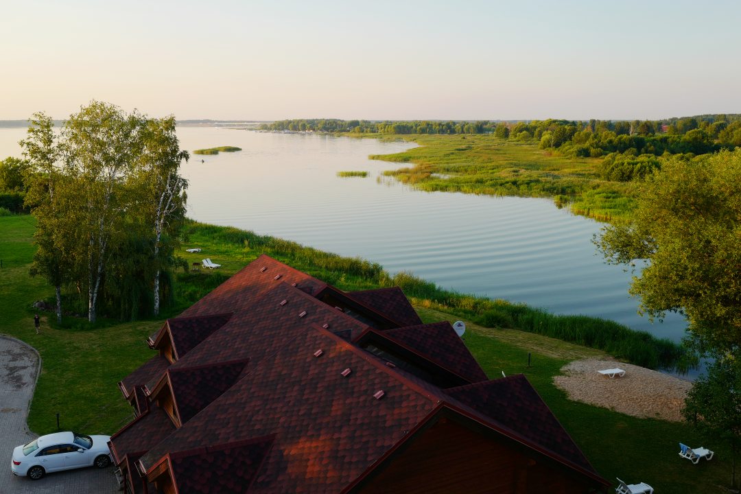 Вид на реку, Отель Zavidovo resort