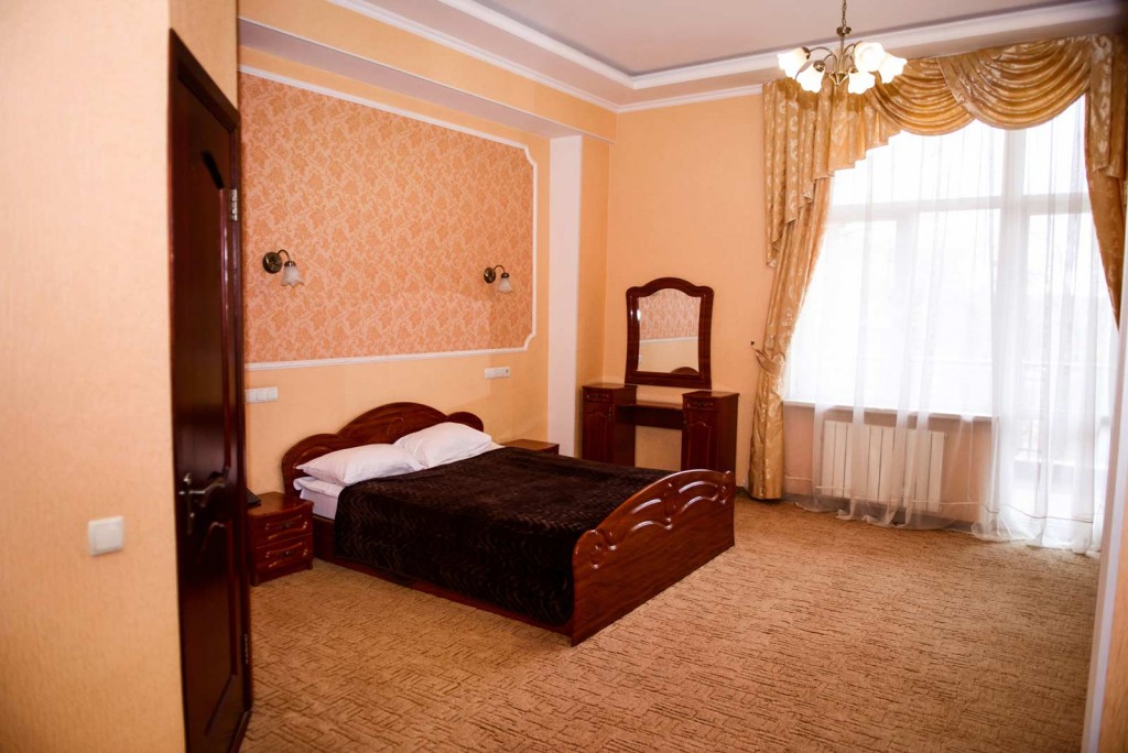 Двухместный (Улучшенный, Double) гостиничного комплекса Симферополь