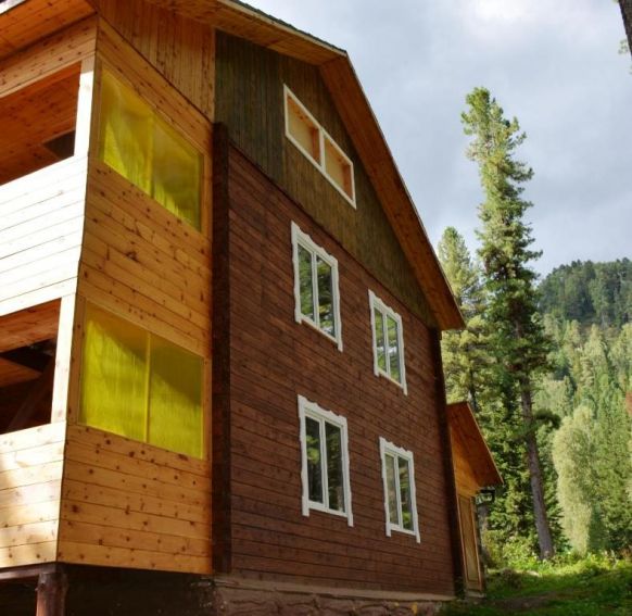 Гостевой дом Green House at Teletskoye Lake, Артыбаш