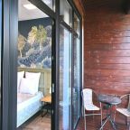 Двухместный (Стандарт с балконом), Гостевой дом Шале Телецкое