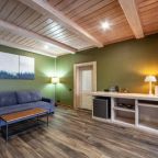 Люкс (Люкс № 2), Гостевой дом Шале Телецкое