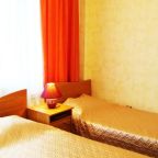 Двухместный (Двухместный номер с 2 отдельными кроватями и балконом.), Гостевой дом Теремок на Чкалова