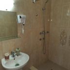 Четырехместный (Четырехместный номер с душем), Гостевой дом Теремок на Чкалова