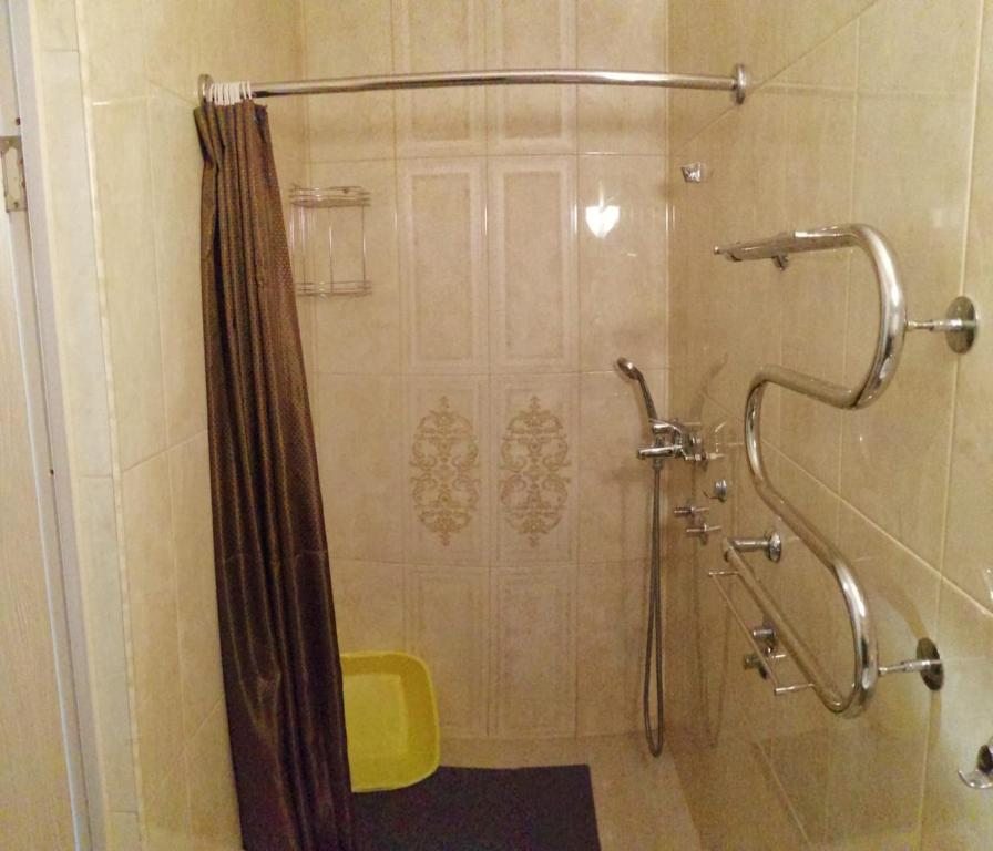 Двухместный (Двухместный номер с 2 отдельными кроватями и балконом.), Гостевой дом Теремок на Чкалова