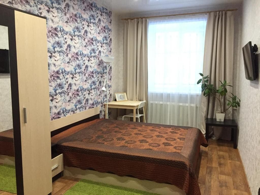Двухместный (Стандартный двухместный номер с 1 кроватью и общей ванной комнатой) хостела Day to Day, Владимир