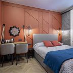 Стильный двухместный номер, оформленный в дизайнерском стиле