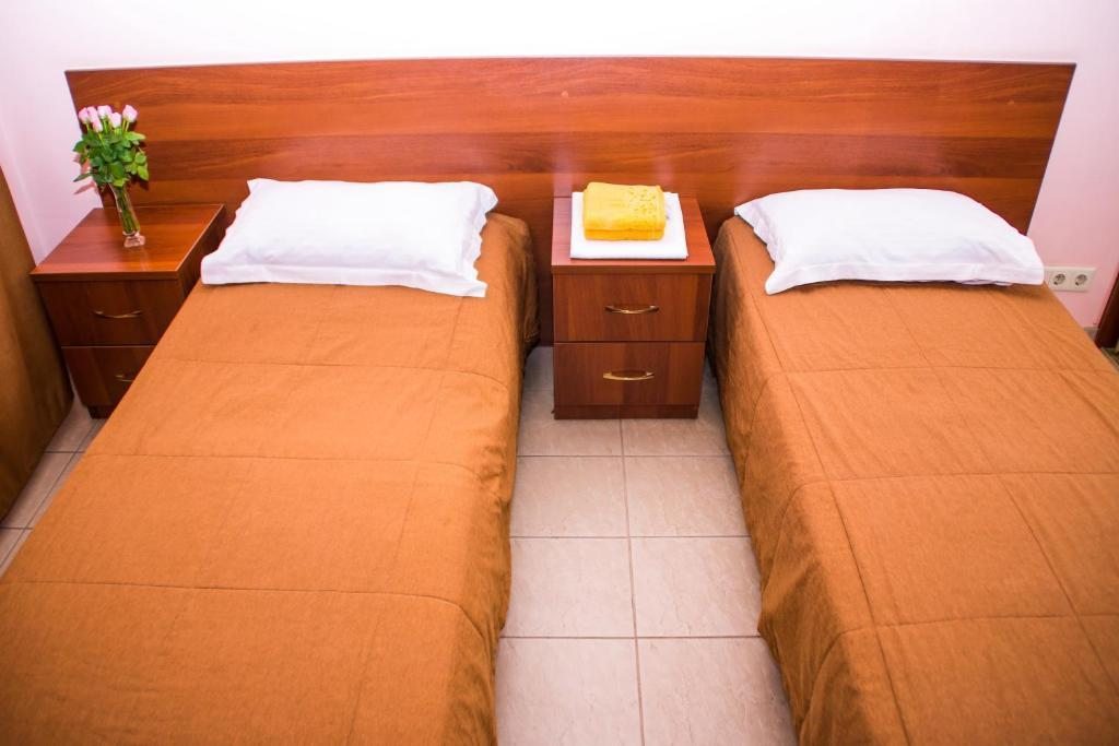 Двухместный (Двухместный номер с 2 отдельными кроватями) отеля Полет, Самара