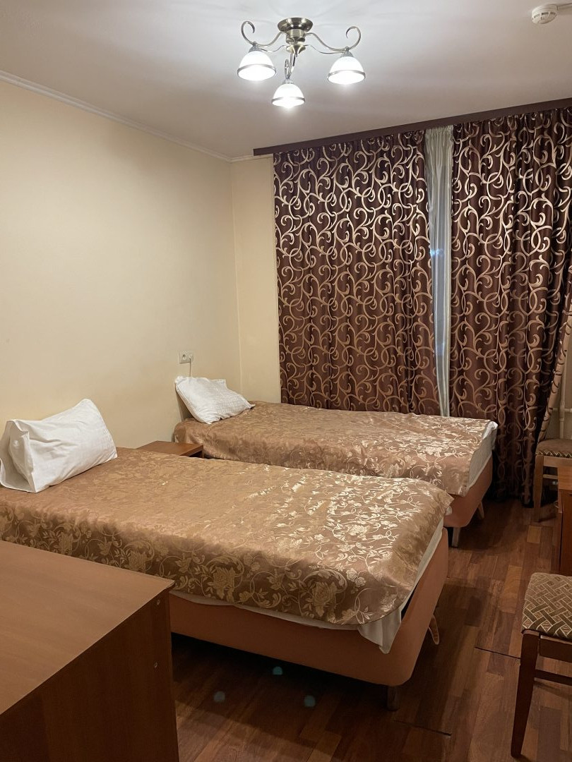 Двухместный (Стандартный двухместный номер с 2 отдельными кроватями № 7) гостиницы Владимирский, Нижний Новгород
