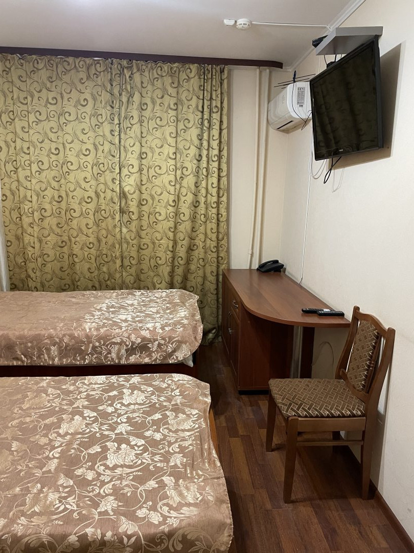 Двухместный (Бюджетный  №1 двухместный номер с 2 отдельными кроватями) гостиницы Владимирский, Нижний Новгород