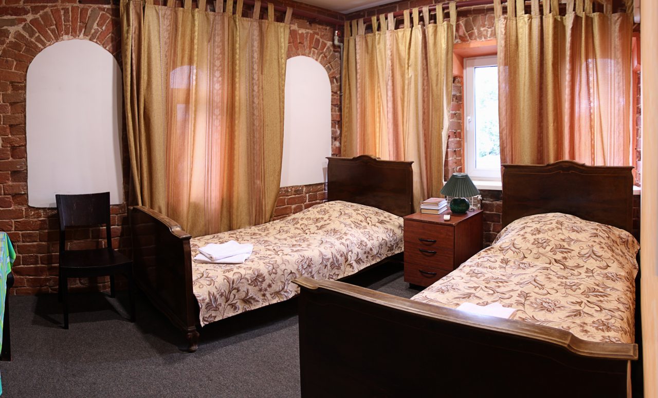 Двухместный (Комната с раздельными кроватями с видом на город (223)), Гостевой дом Шинель