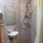 Двухместный (Комната с раздельными кроватями с видом на город (223)), Гостевой дом Шинель