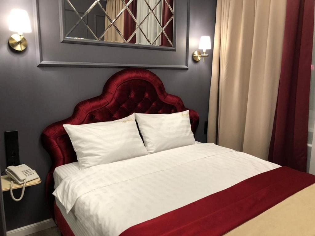 Двухместный (Улучшенный двухместный номер с 1 кроватью(комфорт)) мини-отеля Benvenuti, Москва