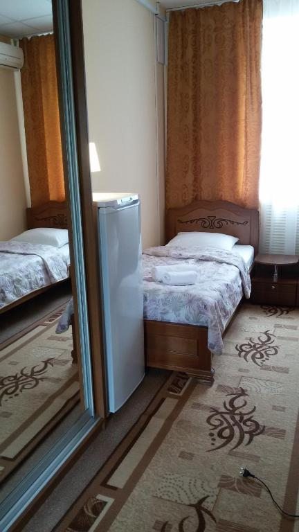 Двухместный (Двухместный номер эконом-класса с 2 отдельными кроватями) отеля Аска, Москва