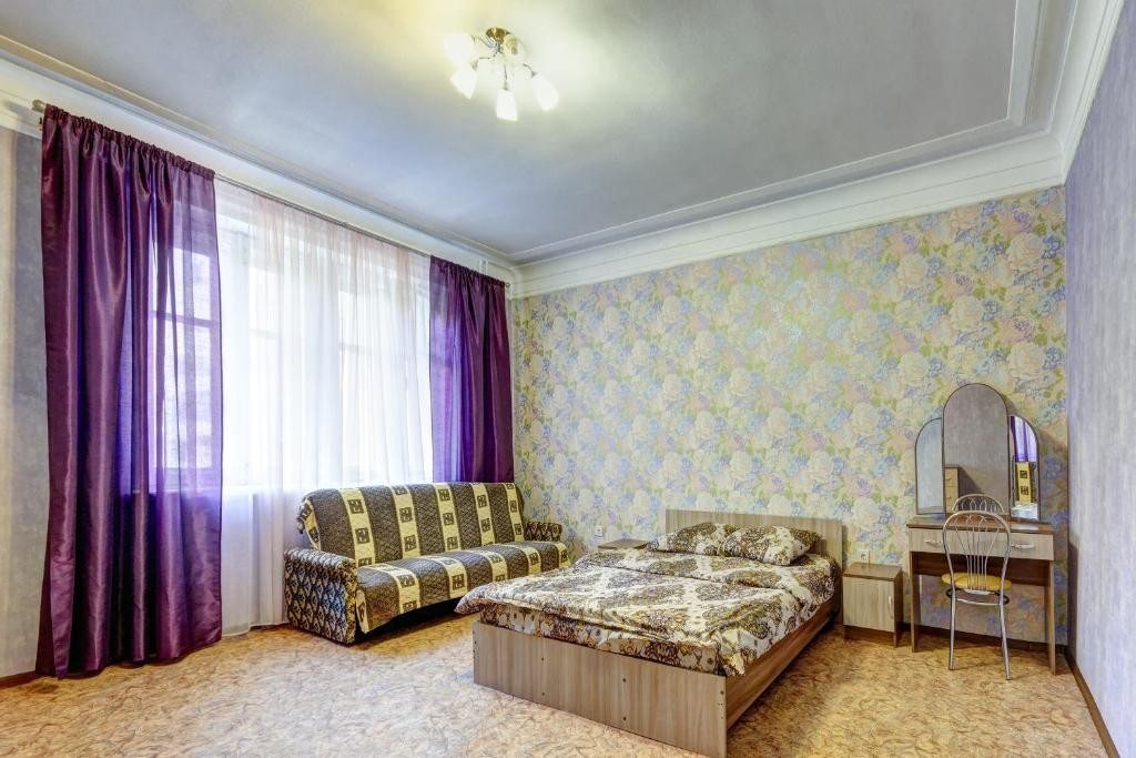 Семейный (Семейный номер с общей ванной комнатой) гостевого дома Семья, Москва