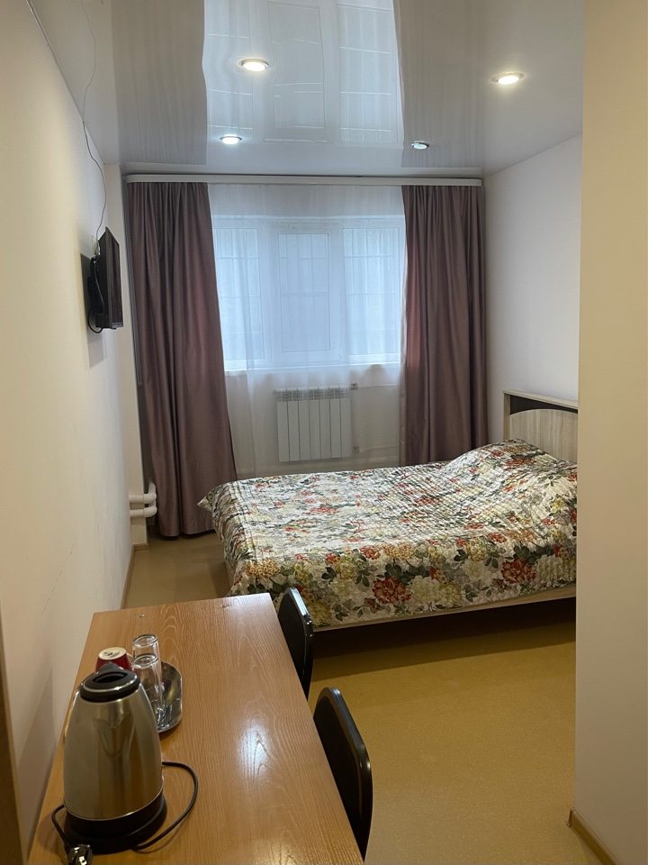 Двухместный (Стандарт с одной кроватью) гостиницы Комфорт, Омск