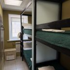 Двухъярусные кровати в четырёхместном номере