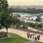 Набережная Федоровского и вид на Канавинский мост