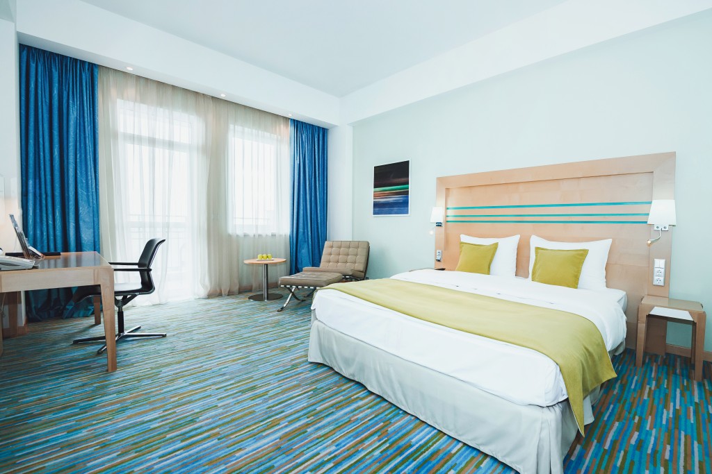 Двухместный (Улучшенный Модерн с видом на море 5*) отеля Riviera Sunrise Resort & Spa, Алушта
