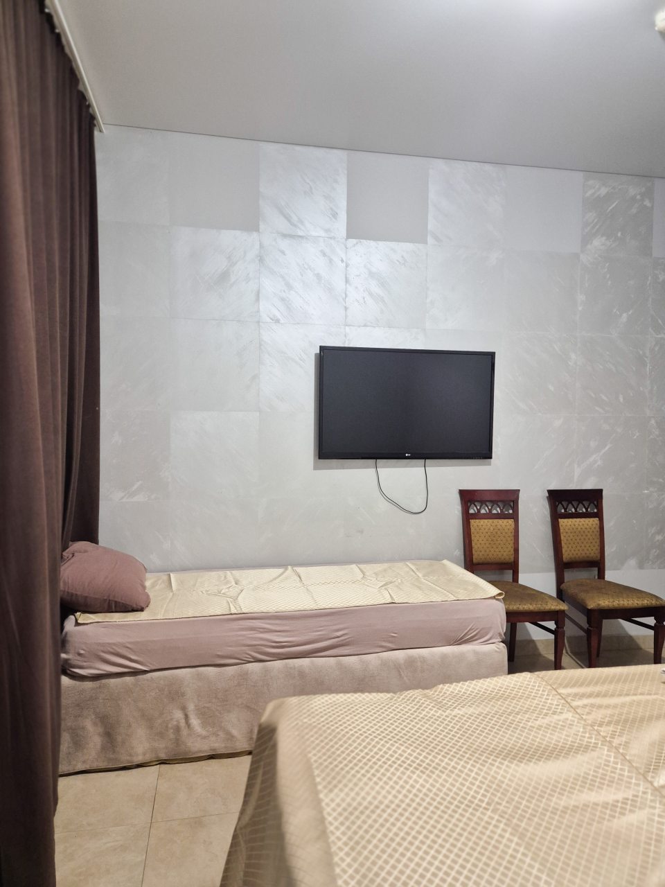 Трёхместный и более (Трехместный), Гостиница Арбат