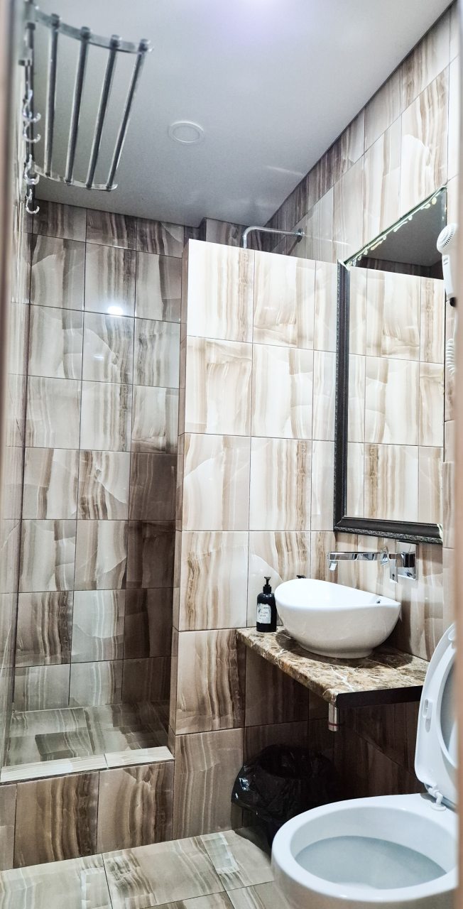 Трёхместный и более (Трехместный), Гостиница Арбат